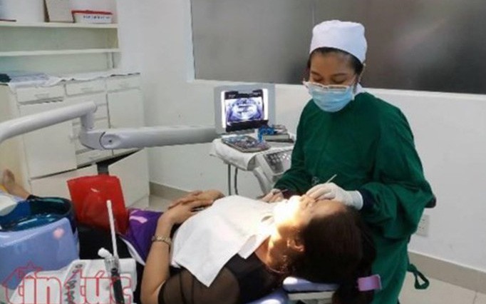 Nhiều bệnh viện TP.HCM chưa có nguồn thưởng Tết, mức thưởng khiêm tốn- Ảnh 2. Bệnh viện Răng Hàm Mặt TP.HCM: Thưởng Tết trung bình 40 triệu đồng/người