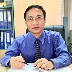 ts hoàng ngọc vinh