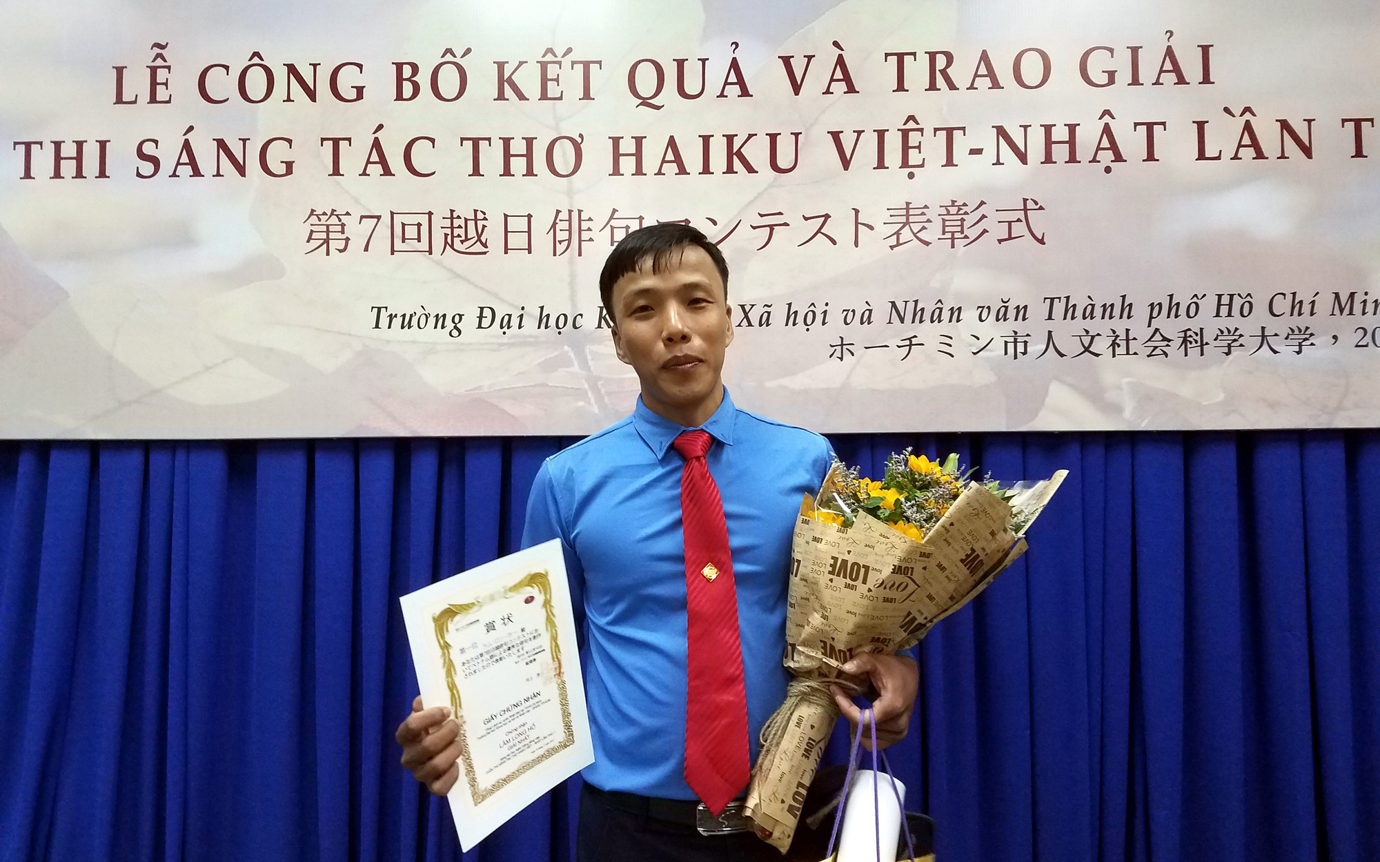 Chàng trai đến từ Bình Định đoạt giải nhất cuộc thi Thơ hay năm 2023- Ảnh 6. Nội dung sống ảo đoạt giải nhất cuộc thi thơ Haiku Việt Nhật