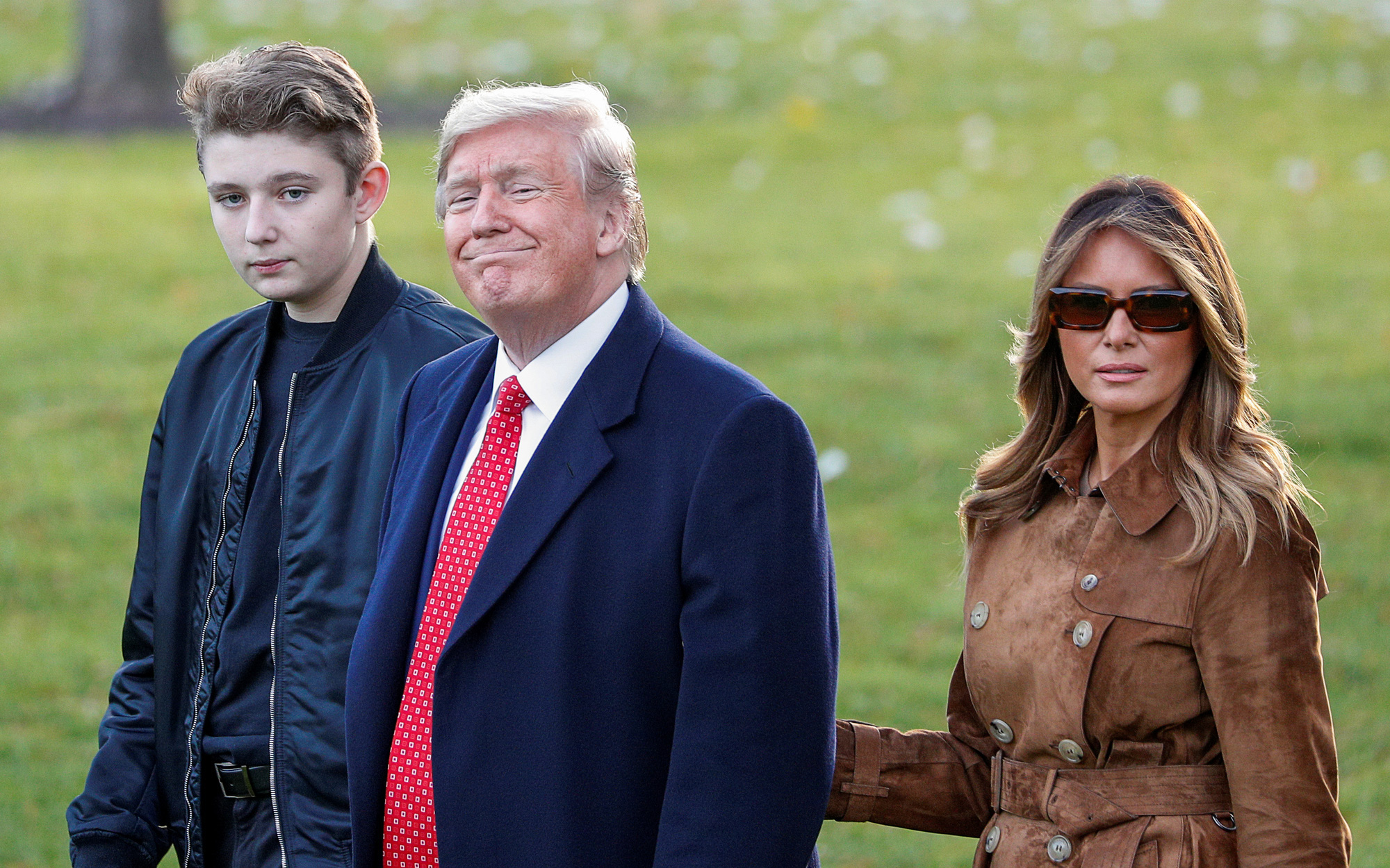 Khả năng ngôn ngữ và học vấn bí ẩn của Barron Trump - Ảnh 1.