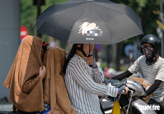 Hà Tĩnh 43,4 độ C, là nơi nắng nóng nhất lịch sử Việt Nam - Ảnh 2.