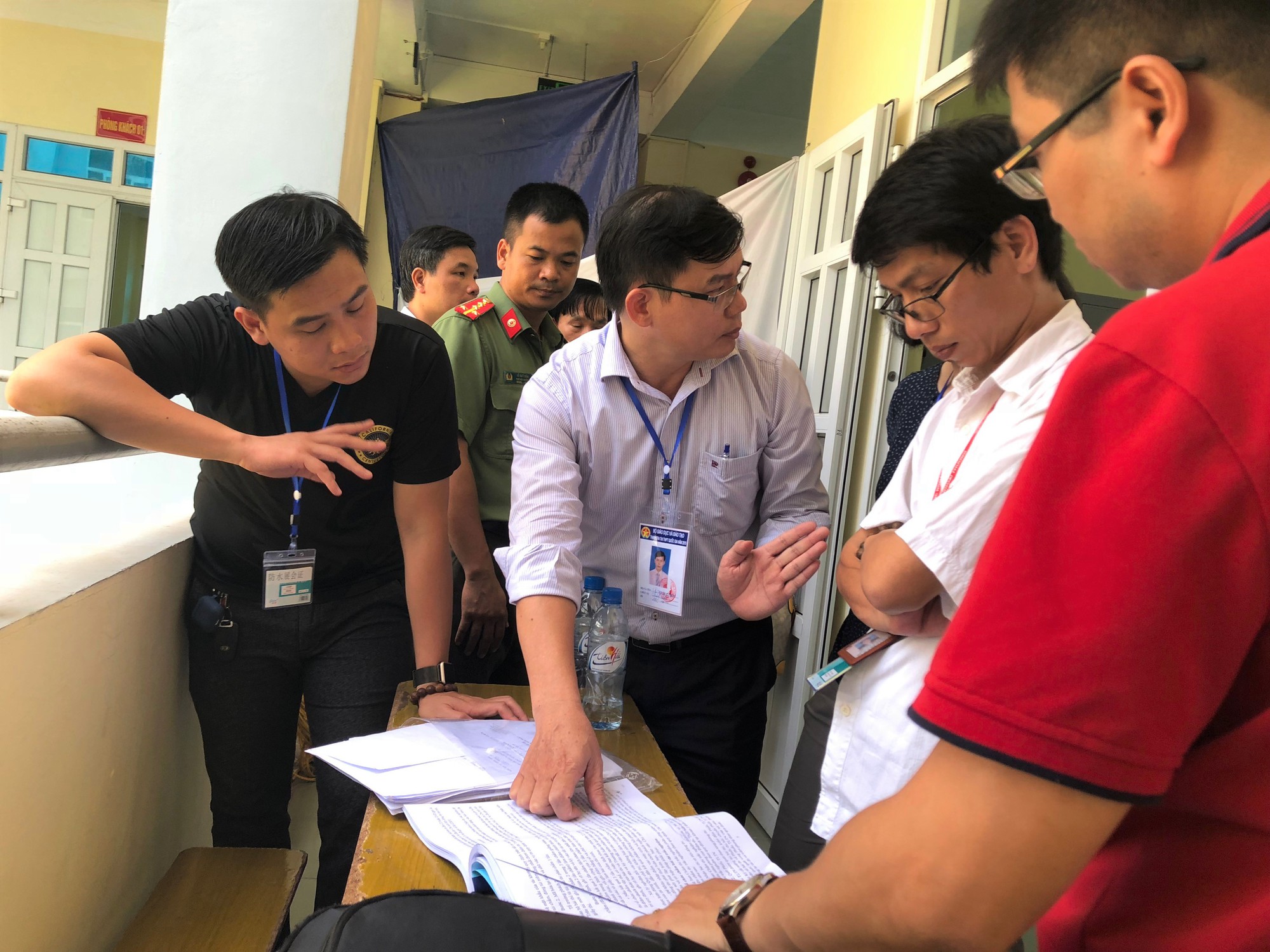 Khởi động chấm thi, siết chặt kiểm soát - Ảnh 2. Khởi động chấm thi, siết chặt kiểm soát - Ảnh 2.