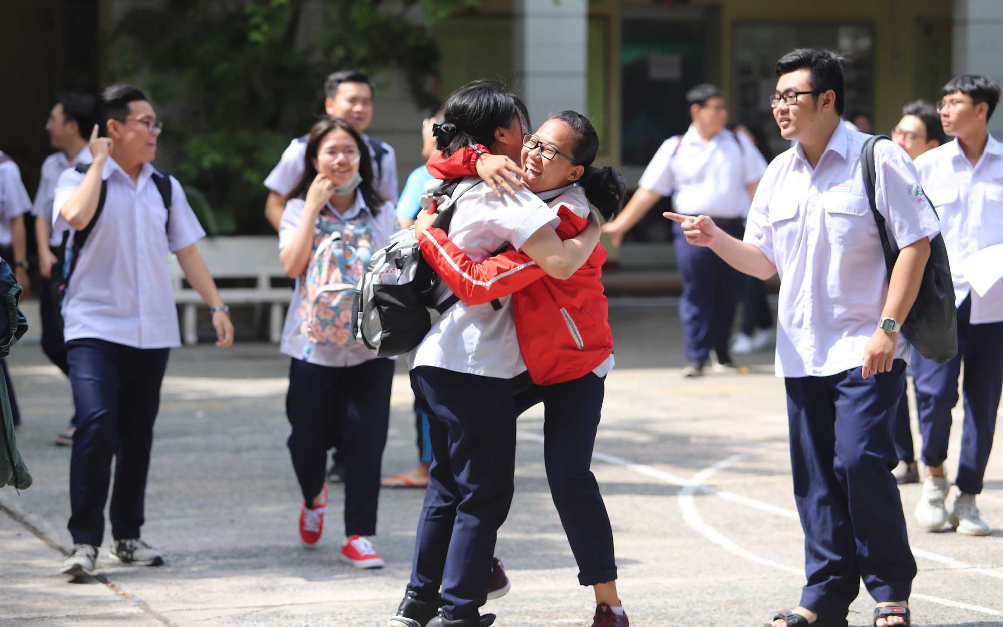Chấm thi môn văn: Những chuyện thâm cung bí sử - Ảnh 3. Chấm thi môn văn: Những chuyện thâm cung bí sử - Ảnh 3.