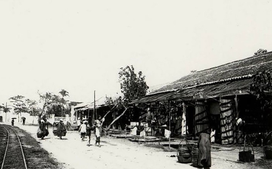 Bảo tồn di sản rất cần bản lĩnh cộng đồng- Ảnh 2. Bảo tồn di sản: nuôi 'gà đẻ trứng vàng'