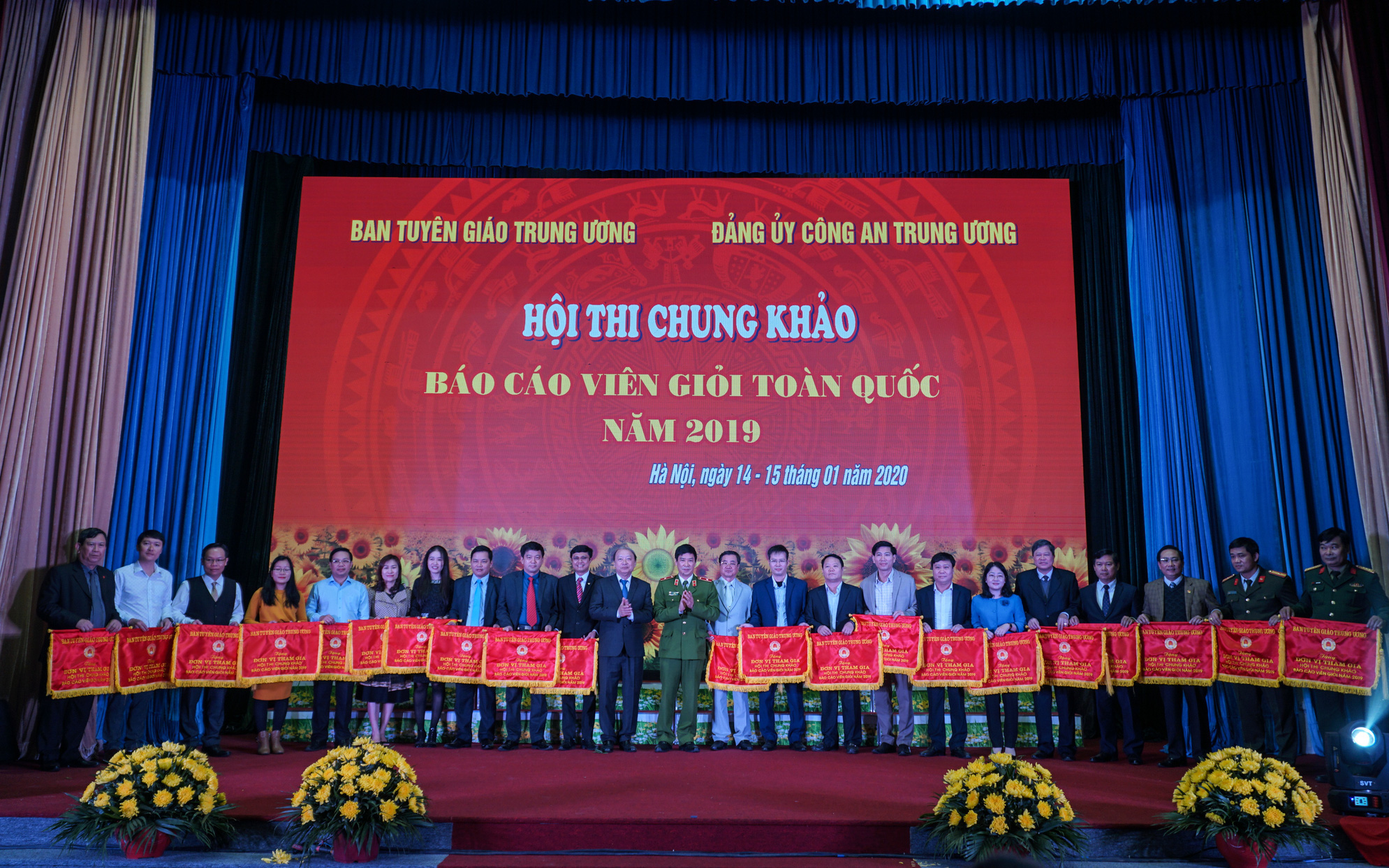 Báo cáo viên phải lan tỏa những chủ trương lớn của Đảng tới đảng viên và nhân dân- Ảnh 3. Khai mạc Hội thi chung khảo báo cáo viên giỏi toàn quốc 2019