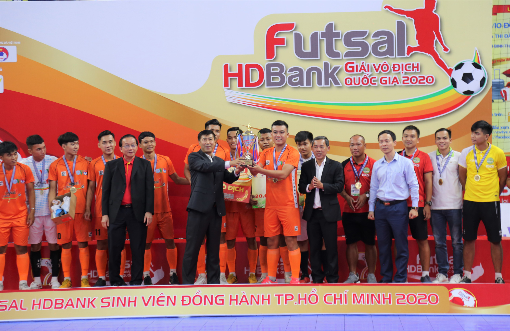 Giải futsal HDBank vô địch quốc gia 2020: khép lại với nhiều dấu ấn đặc biệt - Ảnh 4.