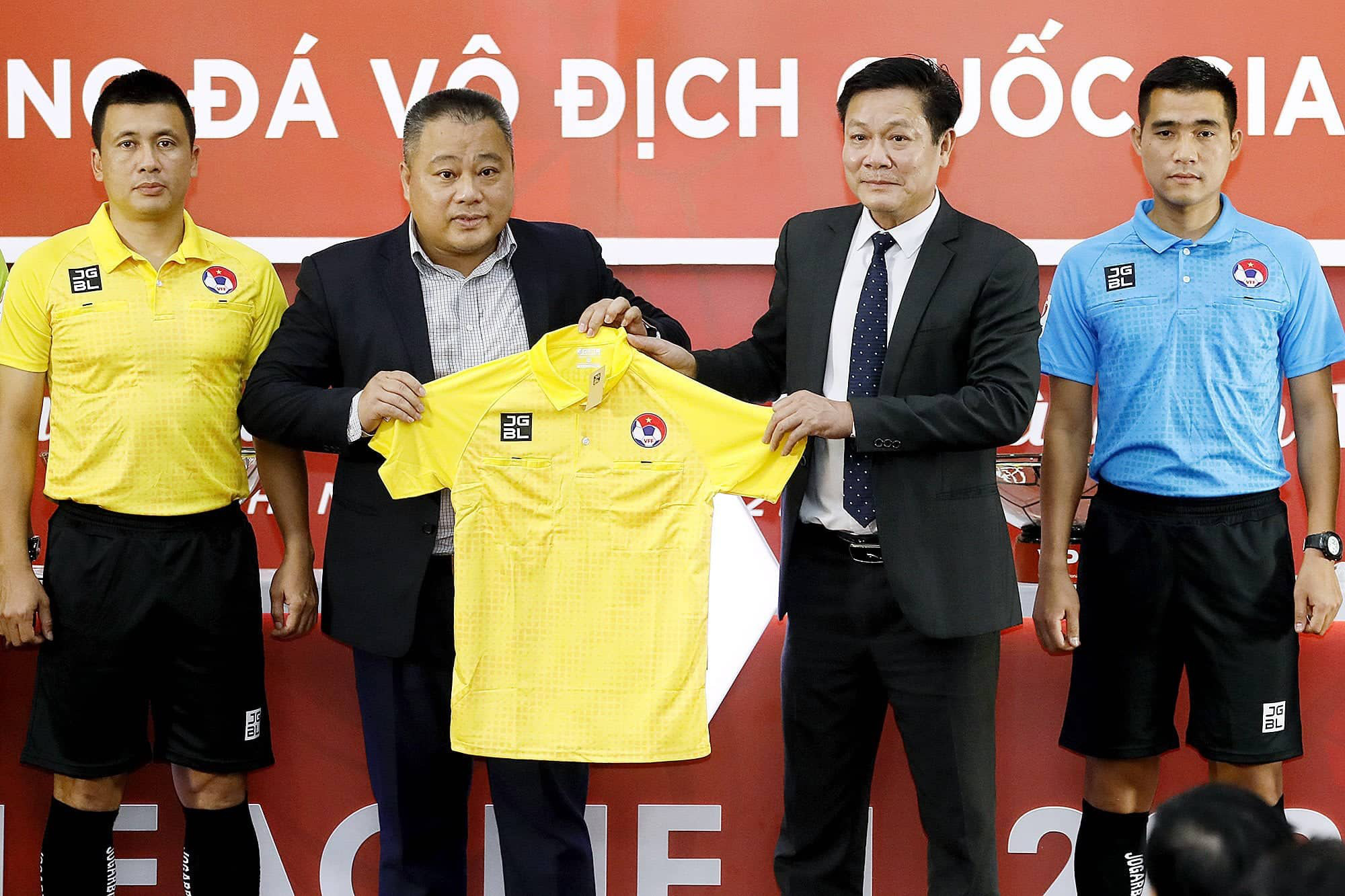 Nhà vô địch V-League 2021 được thưởng 3 tỉ đồng - Ảnh 2.