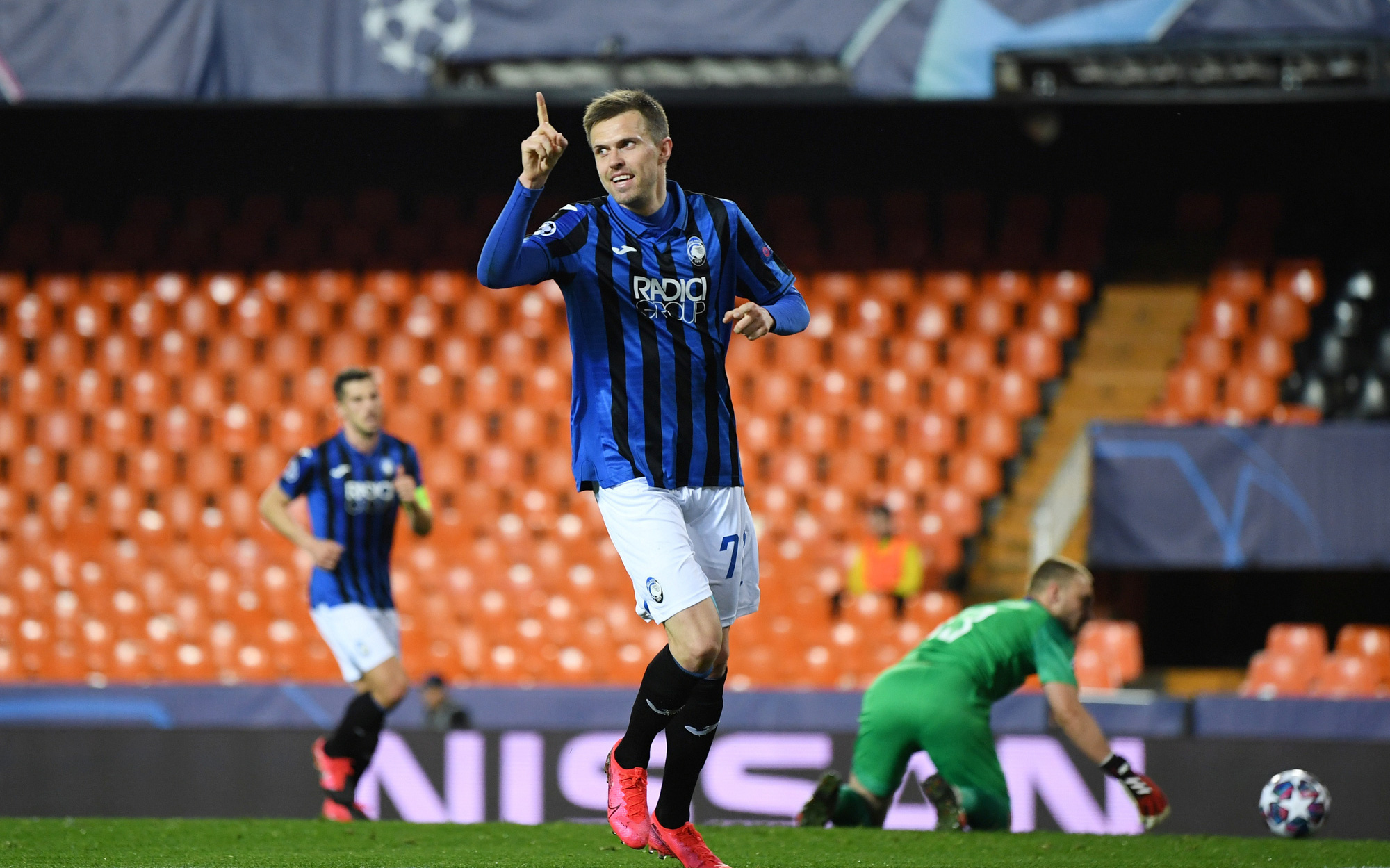 Josip Ilicic - chiến thắng trầm cảm để đến Euro 2024- Ảnh 5. Ilicic lập cú poker, Atalanta hạ Valencia vào tứ kết Champions League