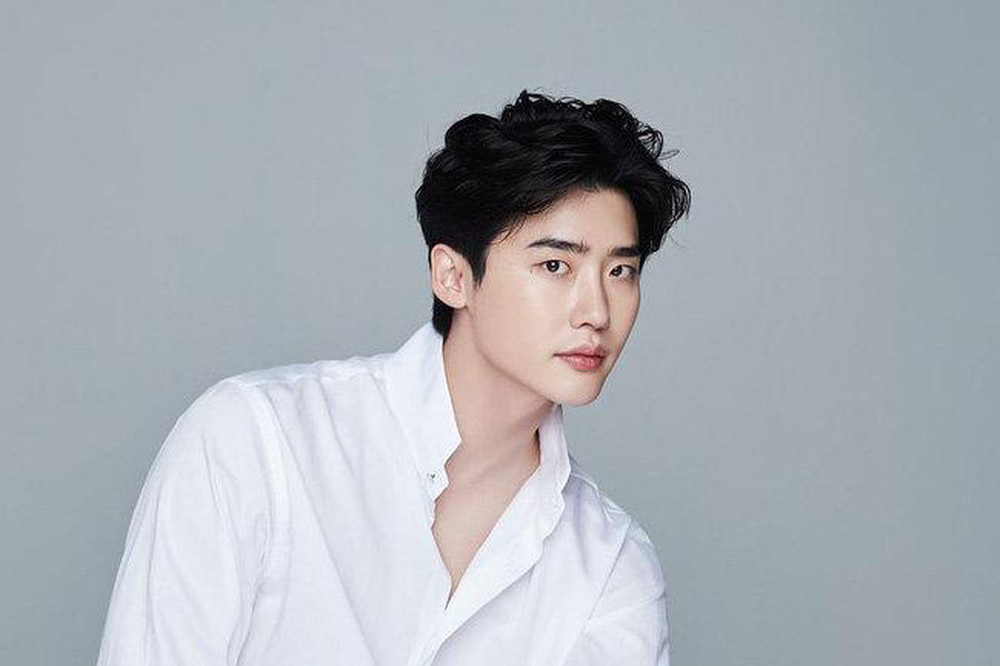 Top 10 sao Hàn Quốc đẹp trai nhất mọi thời đại gọi tên Lee Jong Suk, Lee Min Ho - Ảnh 11.