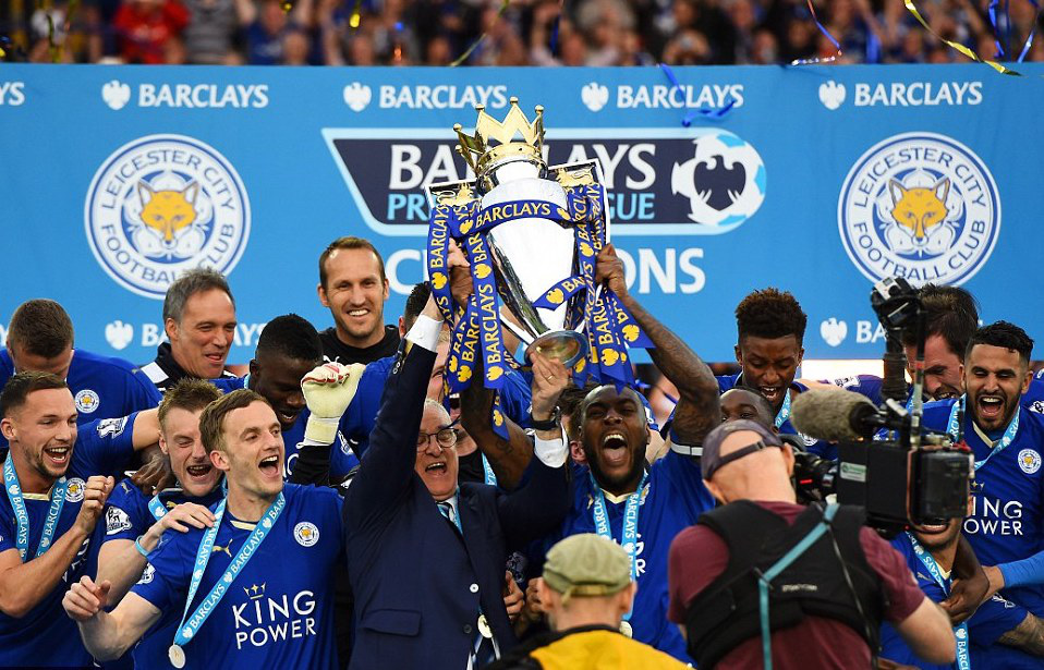 Ngày này năm xưa: Leicester City lên ngôi vô địch Premier League - Ảnh 8.