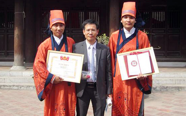 'Bê tông xanh' cho xây dựng, làm với vỏ hạt mắc ca- Ảnh 2. Đào tạo xây dựng - kiến trúc: nguồn nhân lực xây các công trình