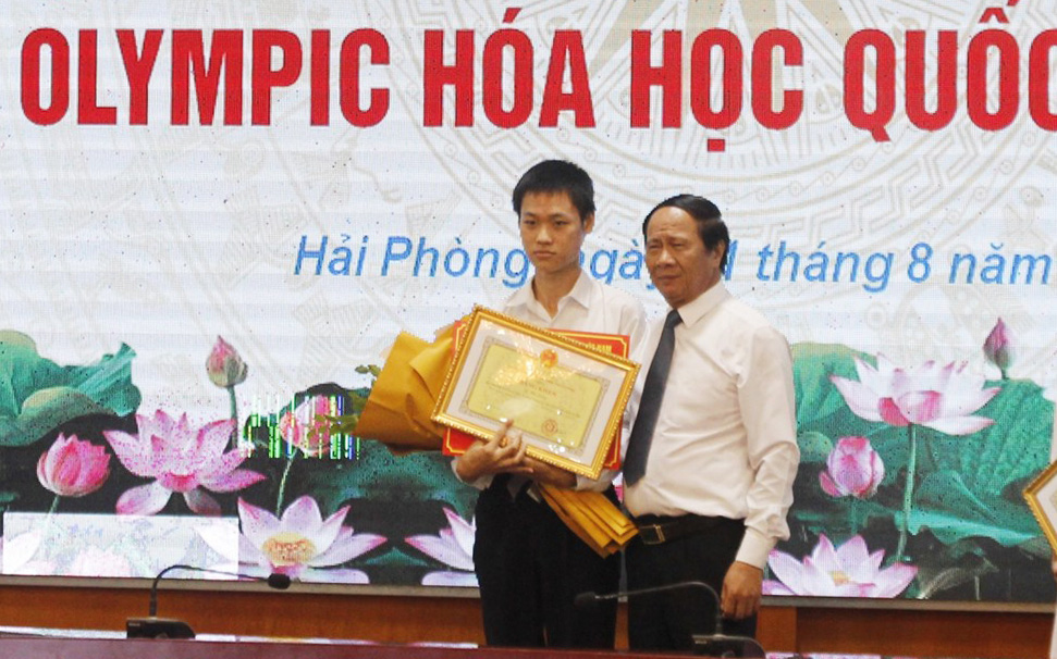 Hải Phòng thưởng 500 triệu cho học sinh giành huy chương vàng Olympic