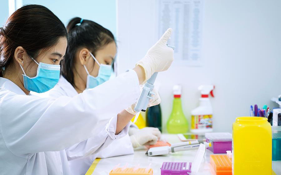 Cần sàng lọc 9 bệnh trước sinh và sơ sinh cho trẻ- Ảnh 2. 5 bệnh lặn đơn gen nguy hiểm cần sàng lọc trước sinh