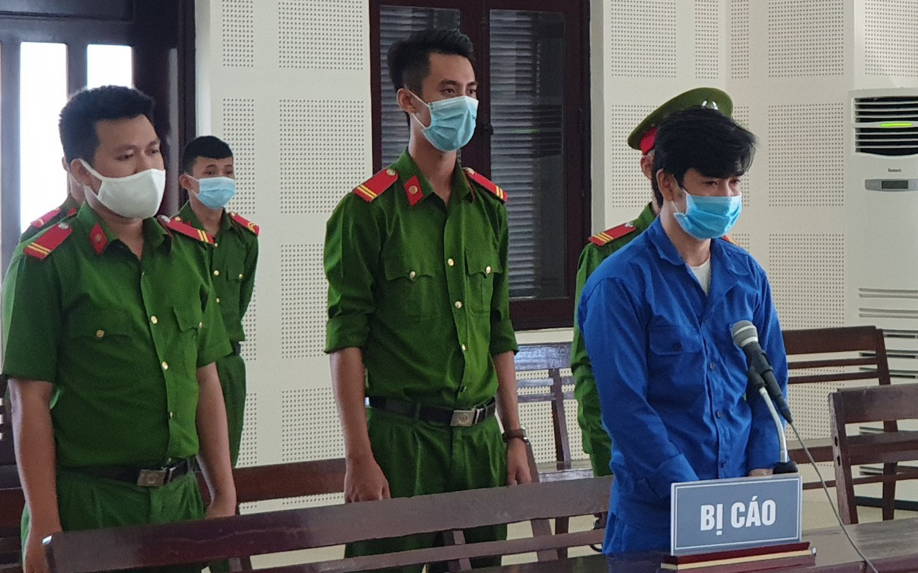 Bắt đối tượng hiếp dâm con riêng của vợ sau 12 năm gây án - Ảnh 3.