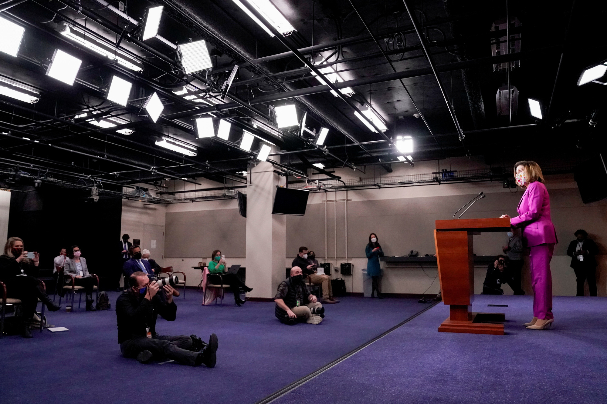 Asistente de la Cámara de Representantes de EE. UU .: Los demócratas pronto recibirán noticias de Trump Asistente de la Cámara de Representantes de EE. UU .: Los demócratas pronto recibirán noticias de Trump