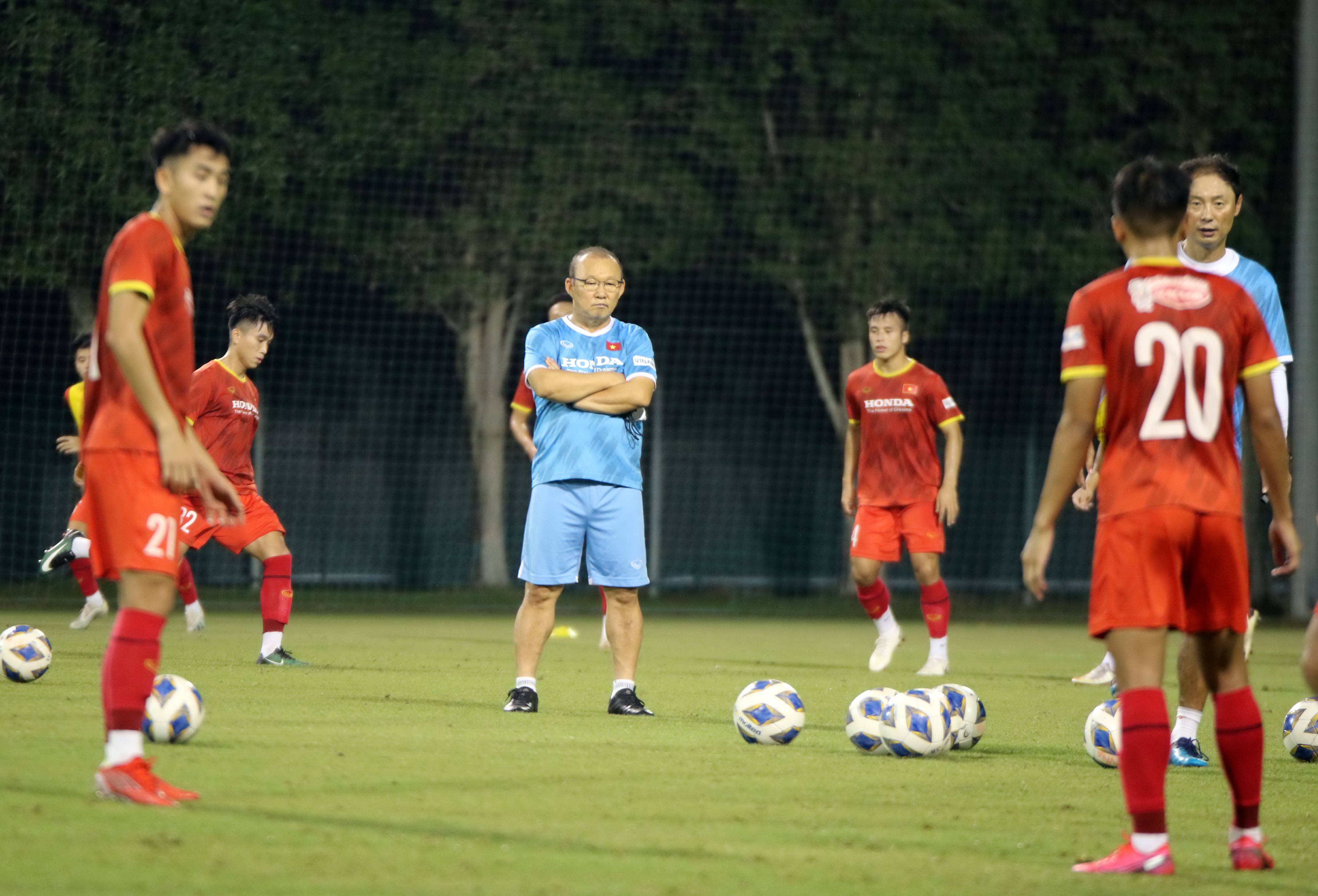 Vòng loại Giải U23 châu Á 2022: Ông Park đãi cát tìm vàng - Ảnh 1.