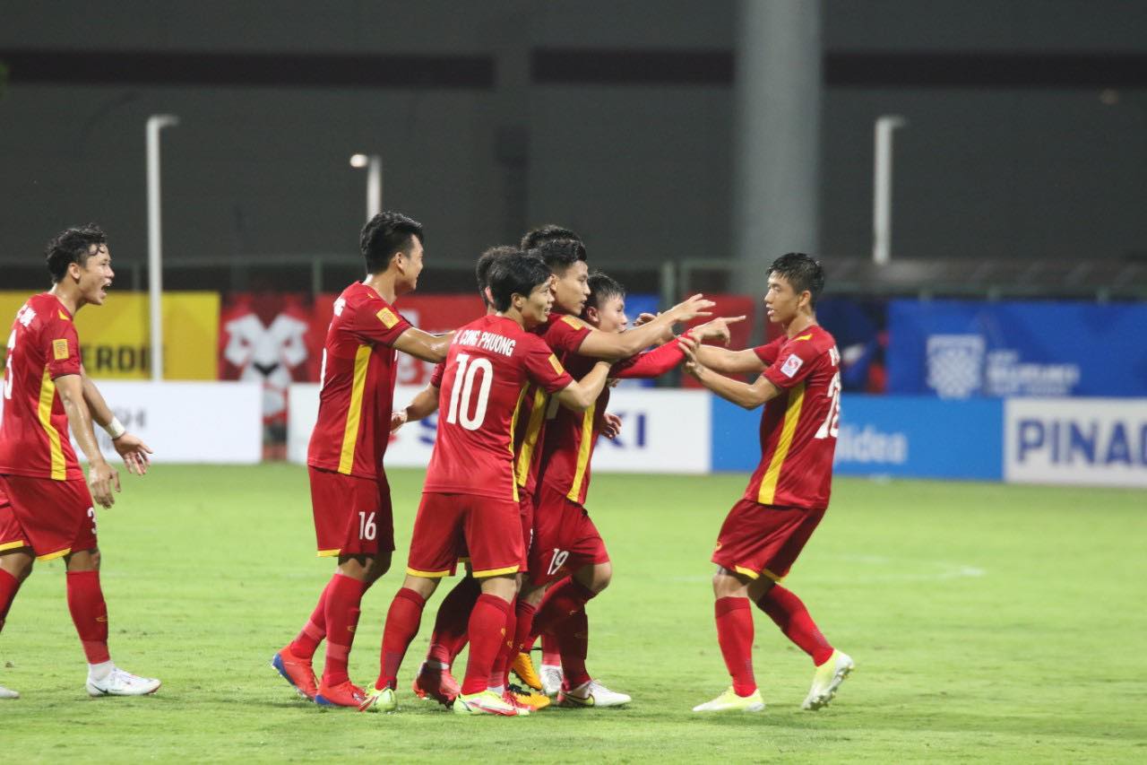 Việt Nam thắng thuyết phục Malaysia 3-0 ở AFF Cup 2020 - Ảnh 2.