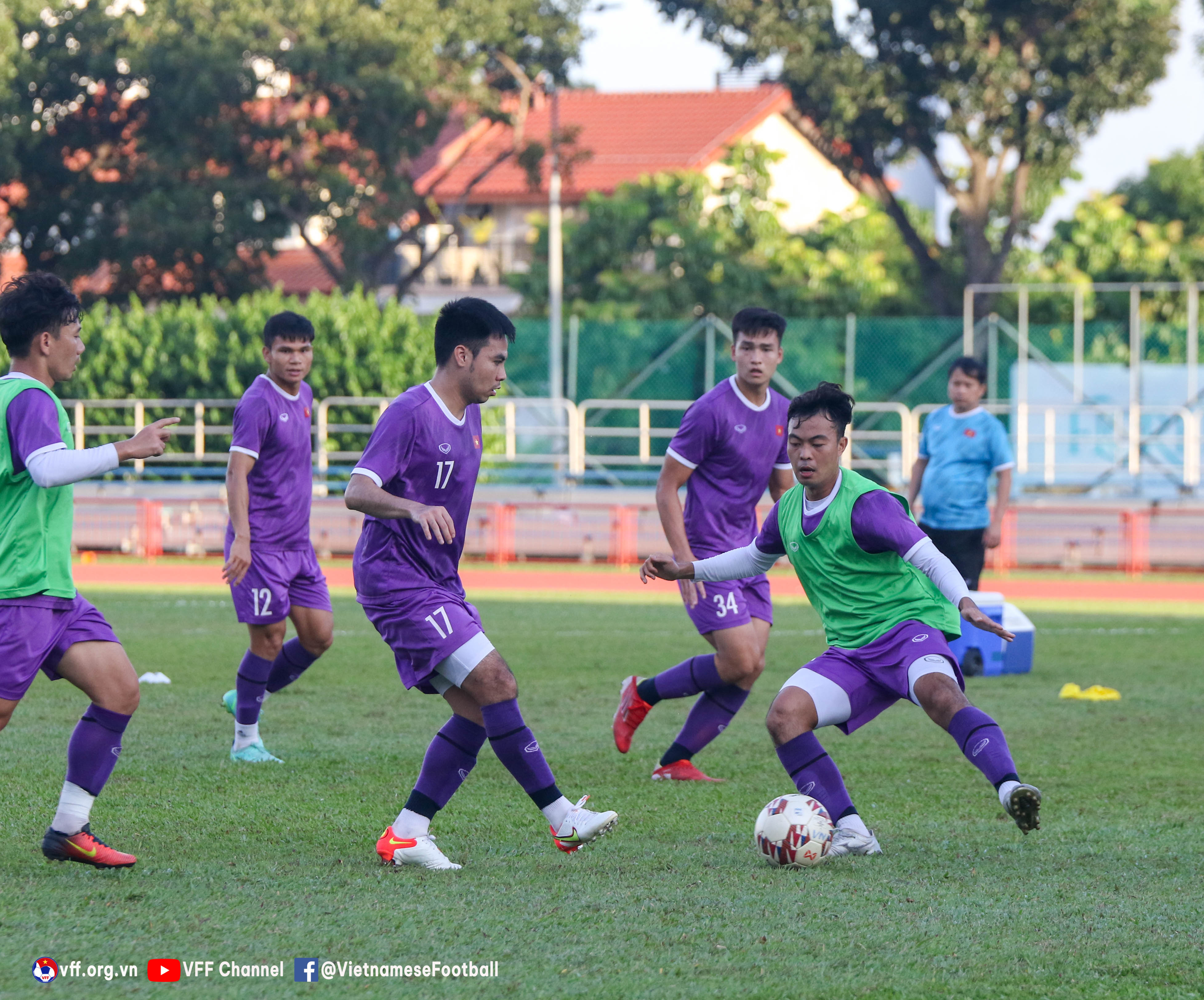 Tuyển Việt Nam hứng khởi chờ trận đấu với Indonesia - Ảnh 2.