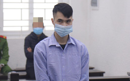 Khởi tố 24 người trong nhóm Zalo 'Hóng Clip Hot' có hàng trăm video khiêu dâm, đồi trụy- Ảnh 3. Lập nhóm livestream khiêu dâm thu tiền, thanh niên lãnh 7 năm tù