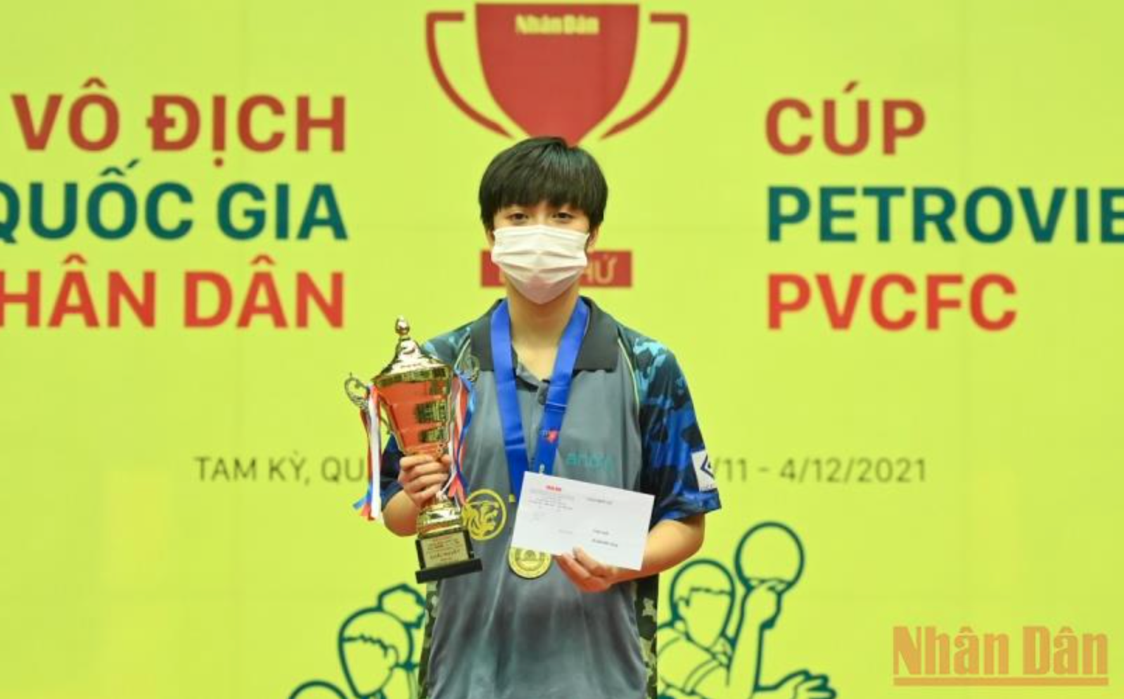 Tay vợt 17 tuổi Mai Ngọc gây sóng thần ở giải bóng bàn quốc gia - Ảnh 1.