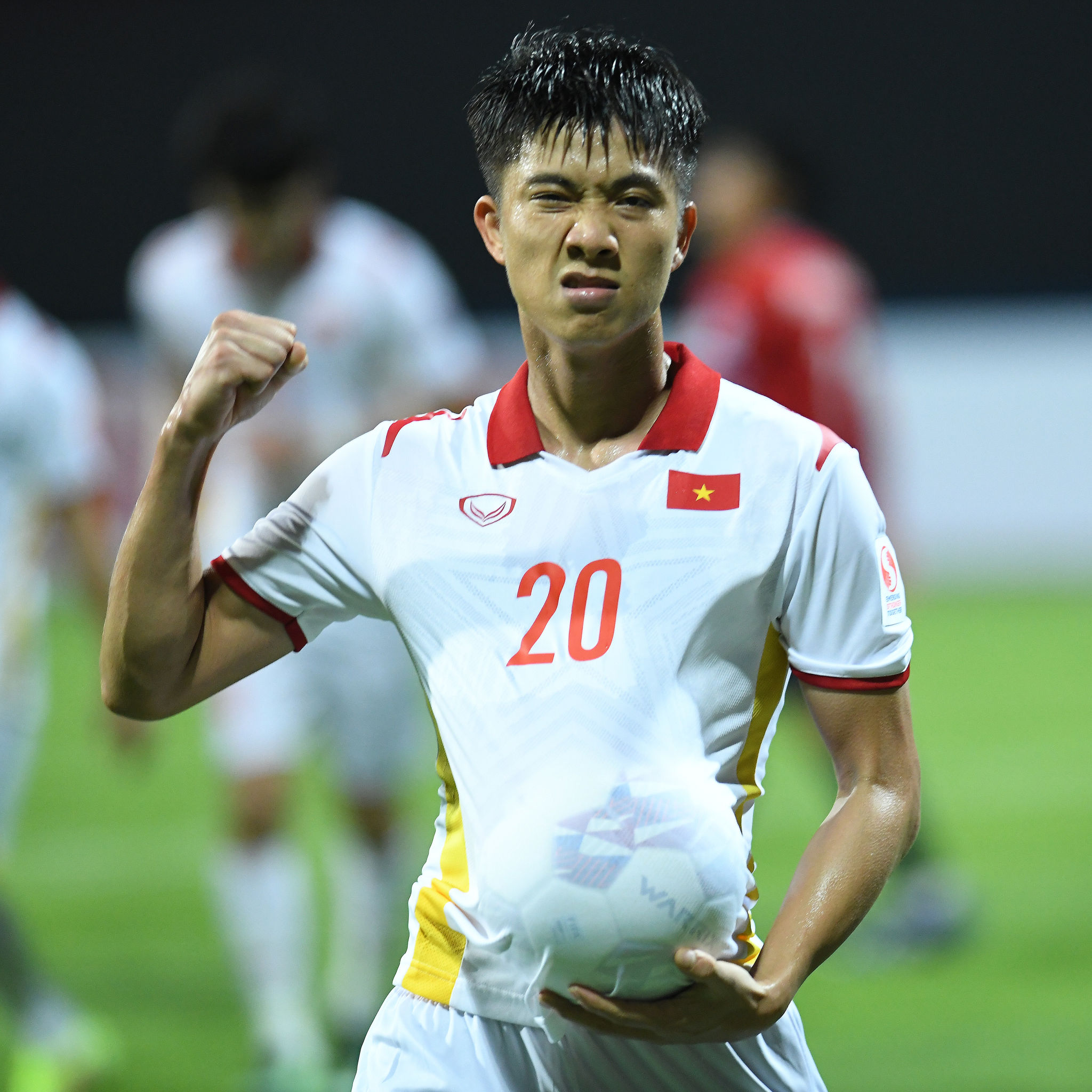 Việt Nam thắng Lào 2-0 ở trận mở màn AFF Cup 2020 - Ảnh 2.