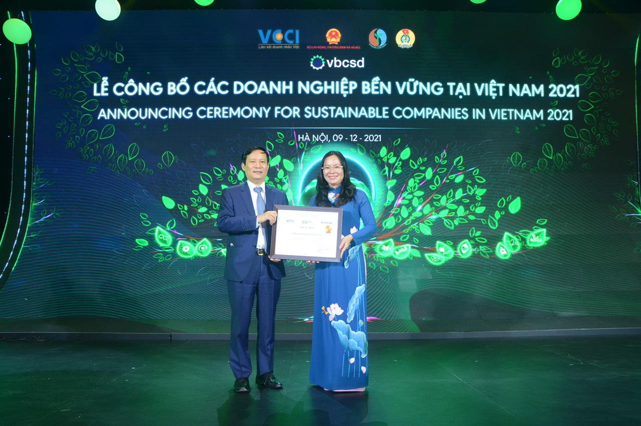 Traphaco vào Top 10 Doanh nghiệp bền vững Việt Nam 2021 - Ảnh 1.