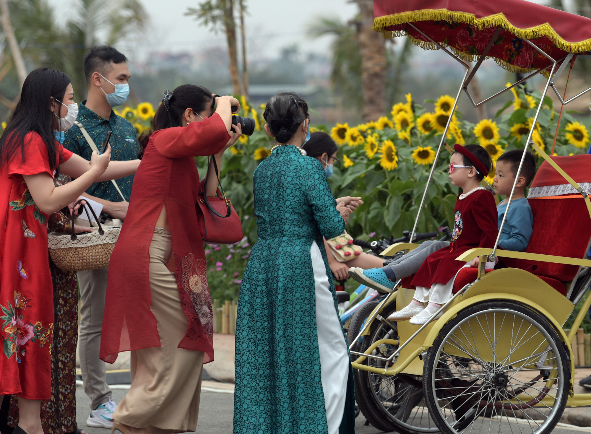Mở cửa đường hoa Home Hanoi Xuan 2021 - Ảnh 4.