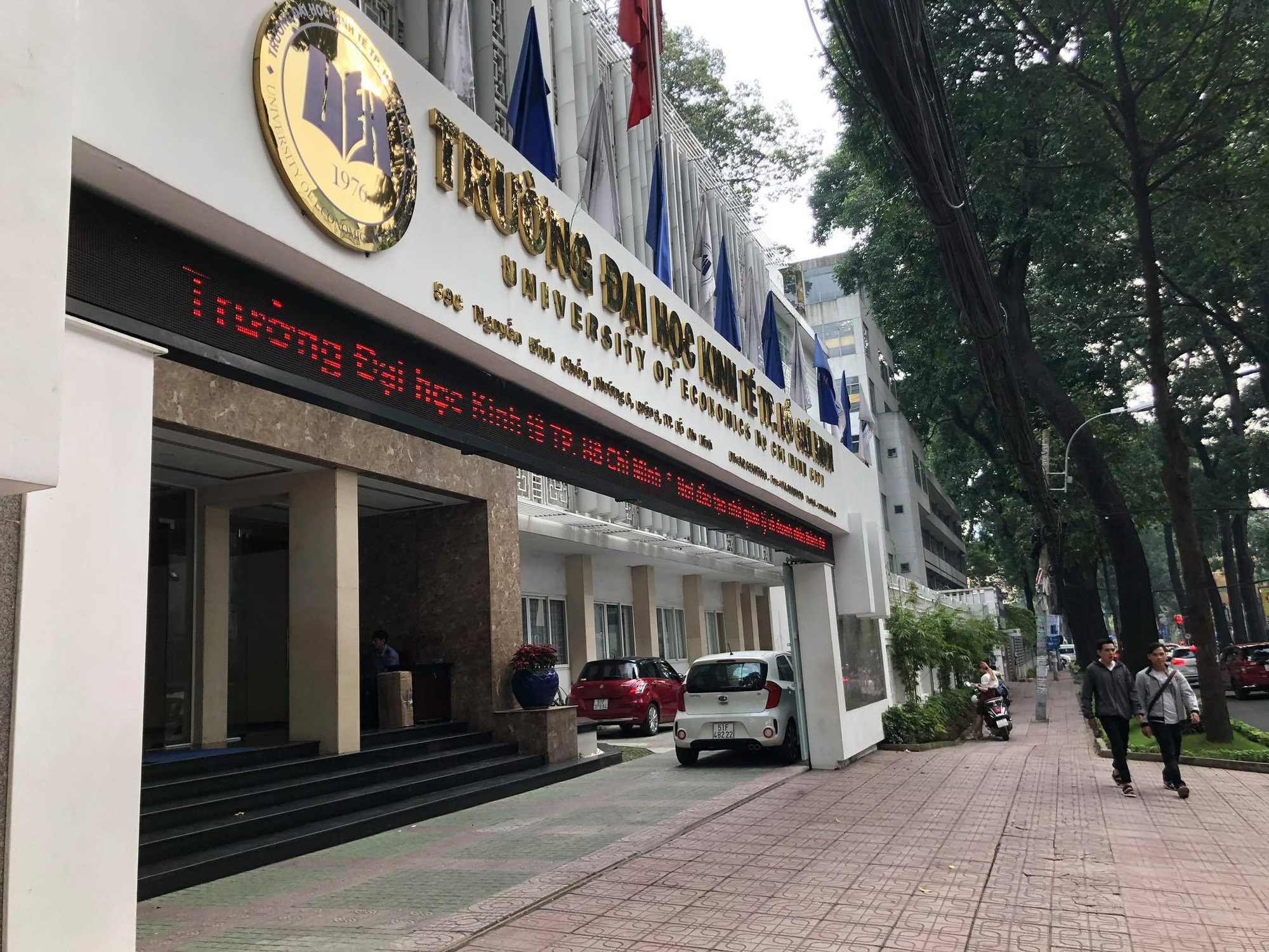 Trả lương cho nghiên cứu sinh - Ảnh 1.