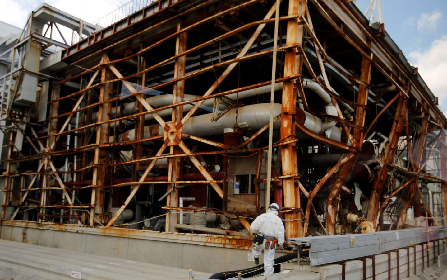 10 năm thảm họa Fukushima: Người Nhật vẫn ám ảnh với năng lượng hạt nhân - Ảnh 2.