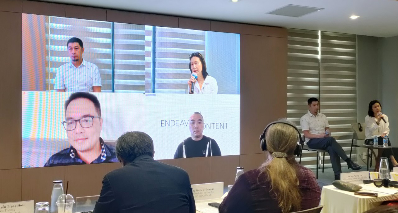 Không nên quay phim 18 - 20 tiếng một ngày  - Ảnh 4.