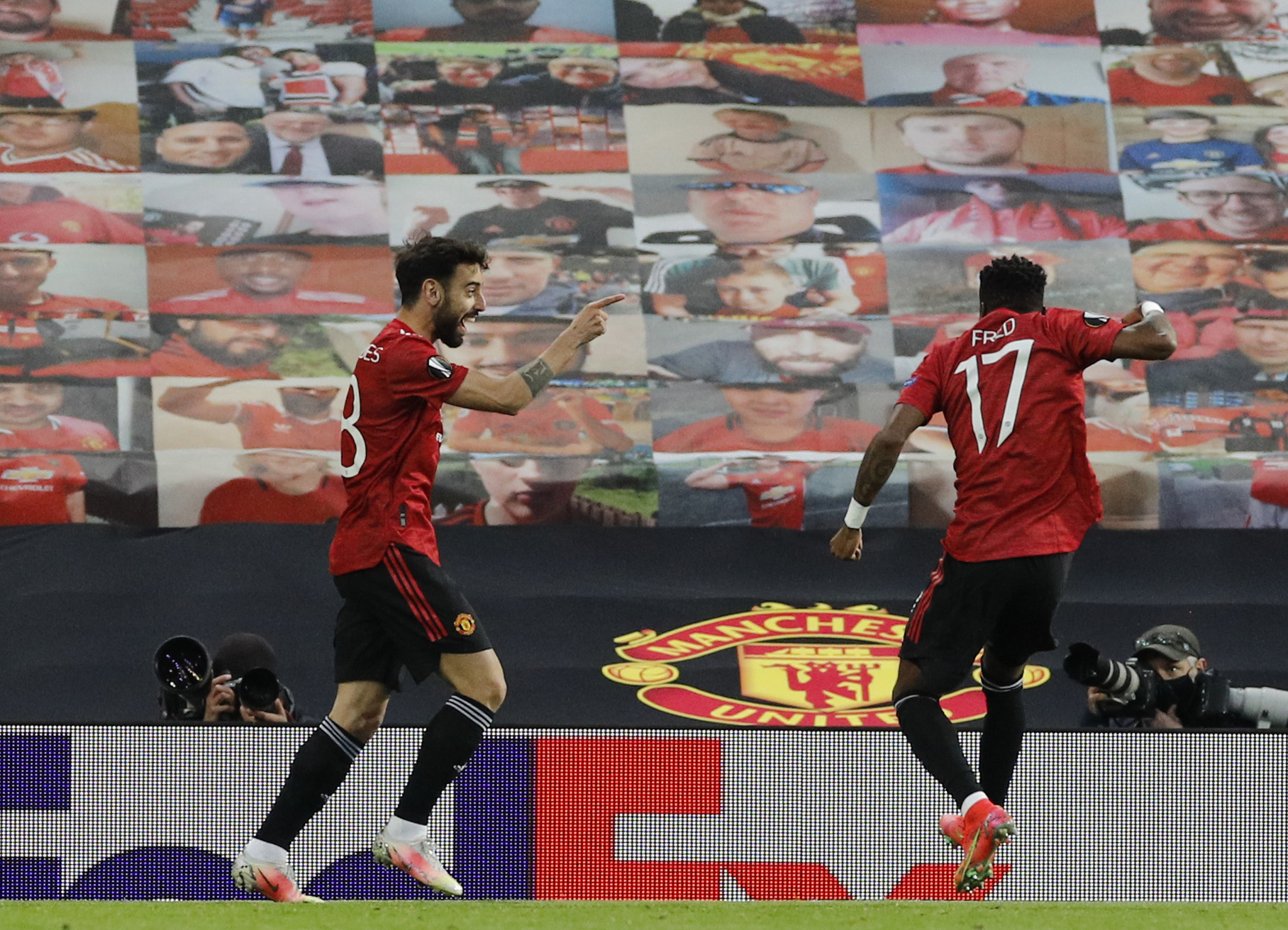 Đại thắng Roma 6-2, Man Utd cầm chắc vé chung kết Europa League - Ảnh 1.