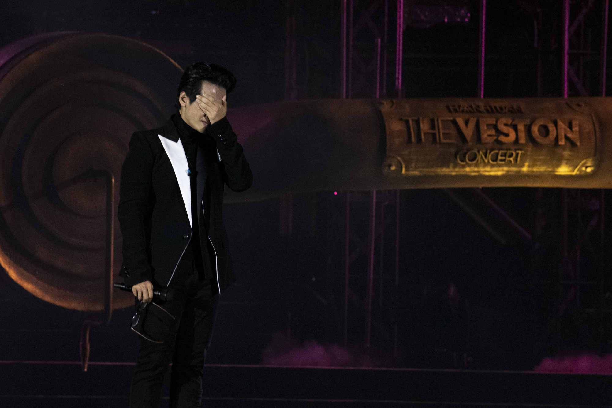 Hà Anh Tuấn góp 500 triệu đồng cho chương trình 'Cùng Tuổi Trẻ góp vắc xin COVID-19' - Ảnh 4.