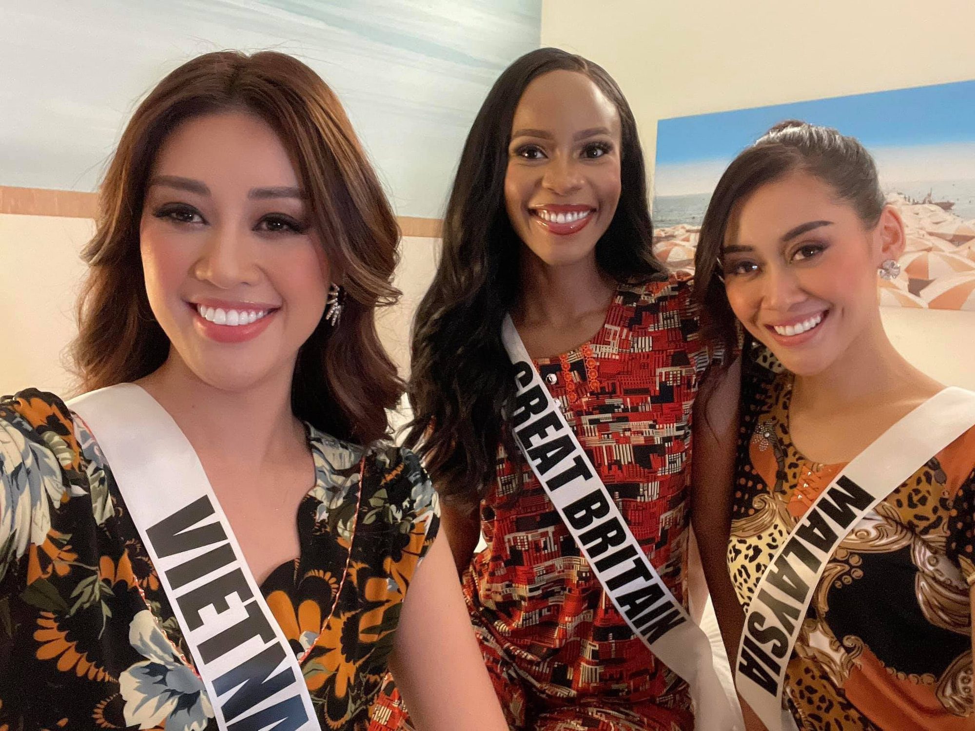 Nhạc sĩ Nguyễn Văn Chung bức xúc vì nghệ sĩ bị nói 'vô văn hóa', Khánh Vân hỗ trợ hoa hậu Myanmar - Ảnh 2.