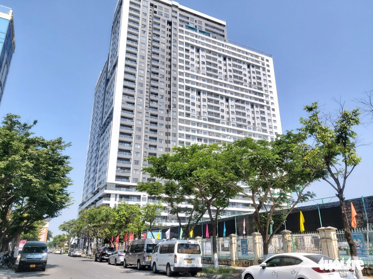 Đà Nẵng yêu cầu kiểm tra vụ 'chung cư Monarchy chưa nghiệm thu đã cho hơn 300 người vào ở' - Ảnh 1. Đà Nẵng yêu cầu kiểm tra vụ 'chung cư Monarchy chưa nghiệm thu đã cho hơn 300 người vào ở' - Ảnh 1.