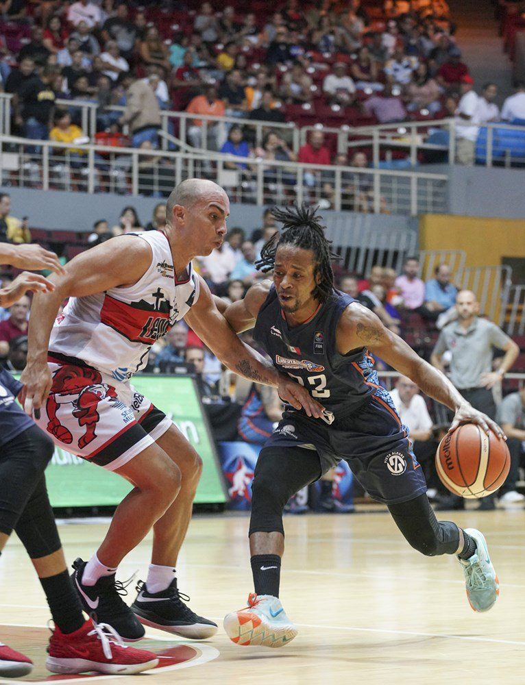 Tay đánh 2m06 vẫn trung thành với đội bóng thủ đô - Ảnh 3.