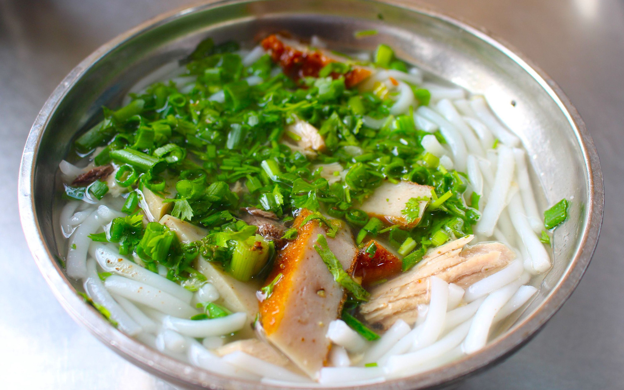 Bánh canh Phan Rang  ăn mát môi, trôi mát cổ