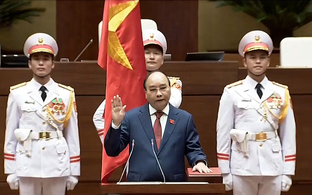 Ông Nguyễn Xuân Phúc tái đắc cử Chủ tịch nước - Ảnh 1.