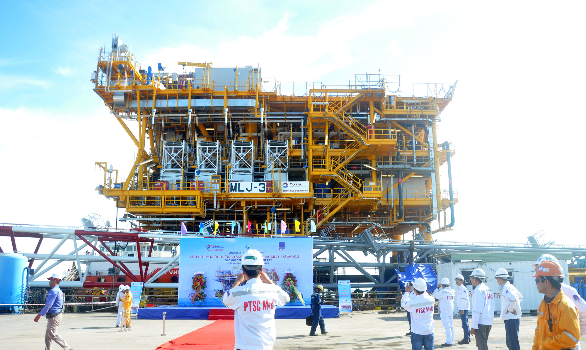Doanh nghiệp Việt lại giành được hợp đồng đóng giàn khai thác dầu khí cho Qatar - Ảnh 1.