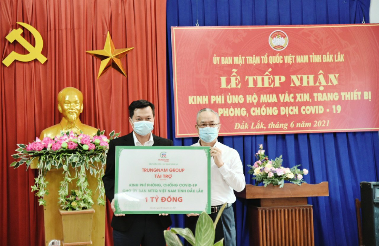 Trungnam Group: Luôn chia sẻ với cộng đồng, ủng hộ hàng chục tỉ đồng chống dịch - Ảnh 2. Trungnam Group: Luôn chia sẻ với cộng đồng, ủng hộ hàng chục tỉ đồng chống dịch - Ảnh 2.