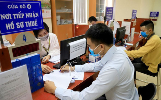 Mới nửa năm, thu thuế thu nhập cá nhân đạt gần 100.000 tỉ- Ảnh 2. Số thu từ thuế thu nhập cá nhân sắp về đích dù mới hết 8 tháng
