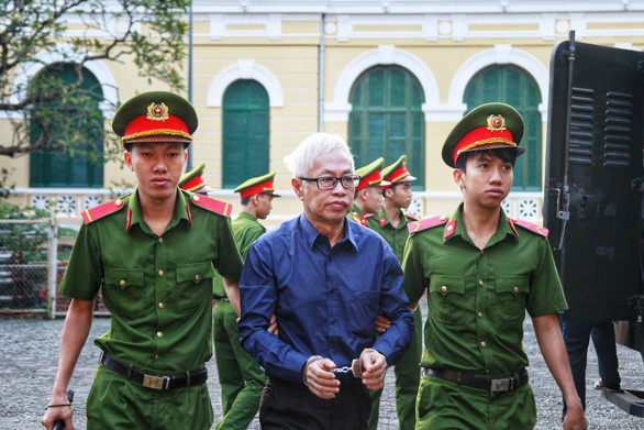 Ông Trần Phương Bình lại bị truy tố trong vụ thất thoát 5.518 tỉ ở Ngân hàng Đông Á - Ảnh 1.