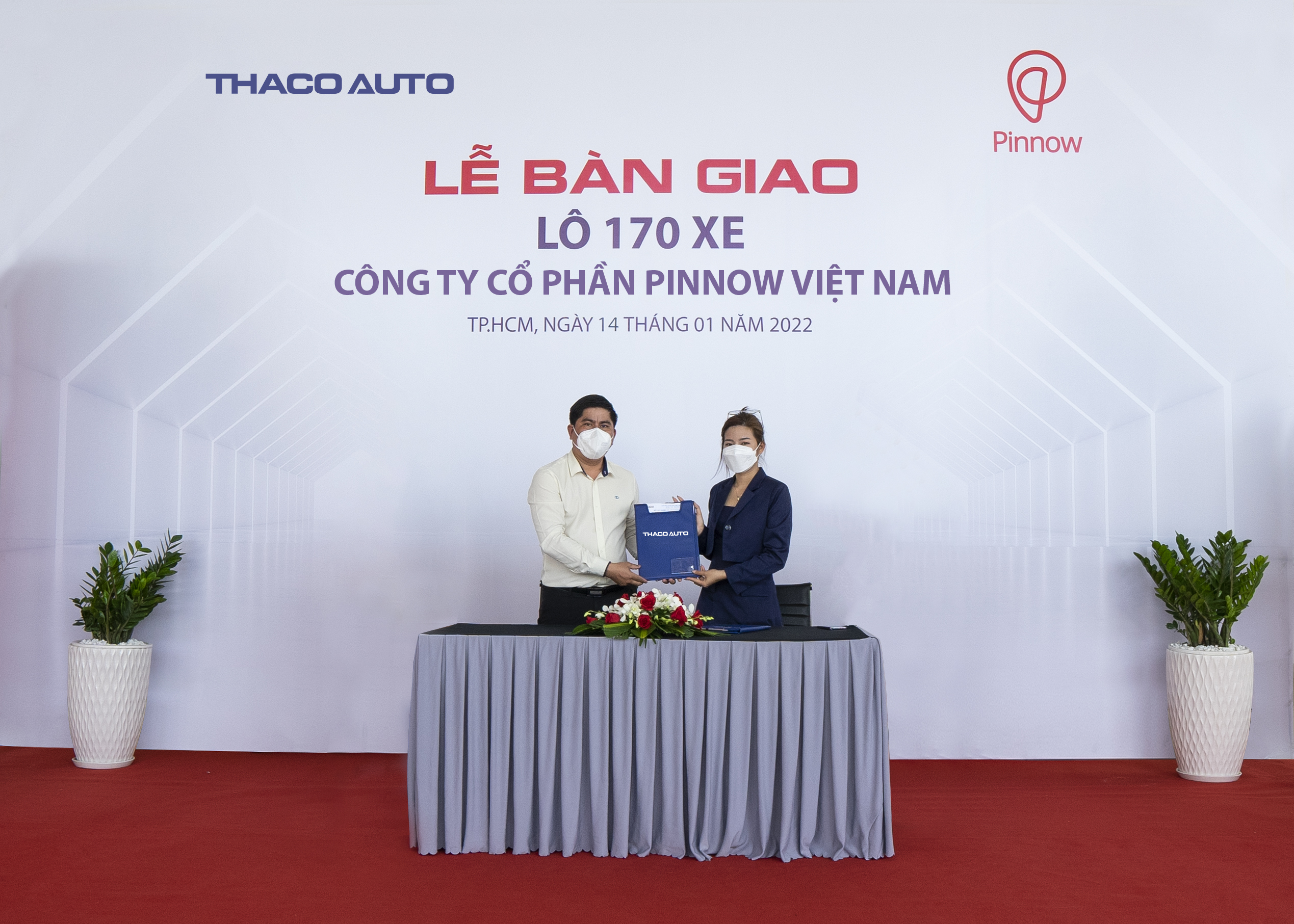 THACO AUTO bàn giao lô 170 xe cho công ty PINNOW Việt Nam - Ảnh 1.