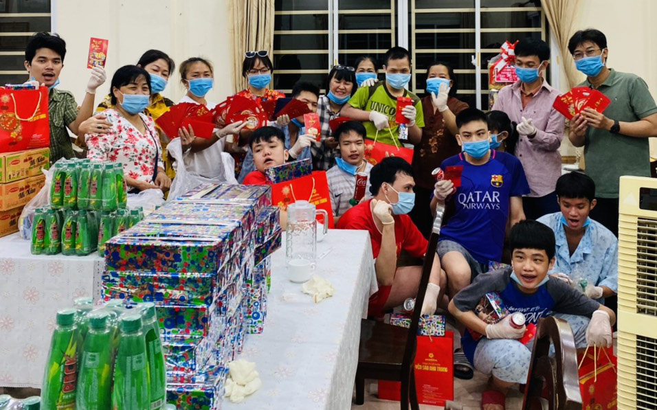 Quỹ Vì cuộc sống tươi đẹp của Dai-ichi Life Việt Nam được trao bằng khen của Bộ Lao động - Thương  - Ảnh 2.
