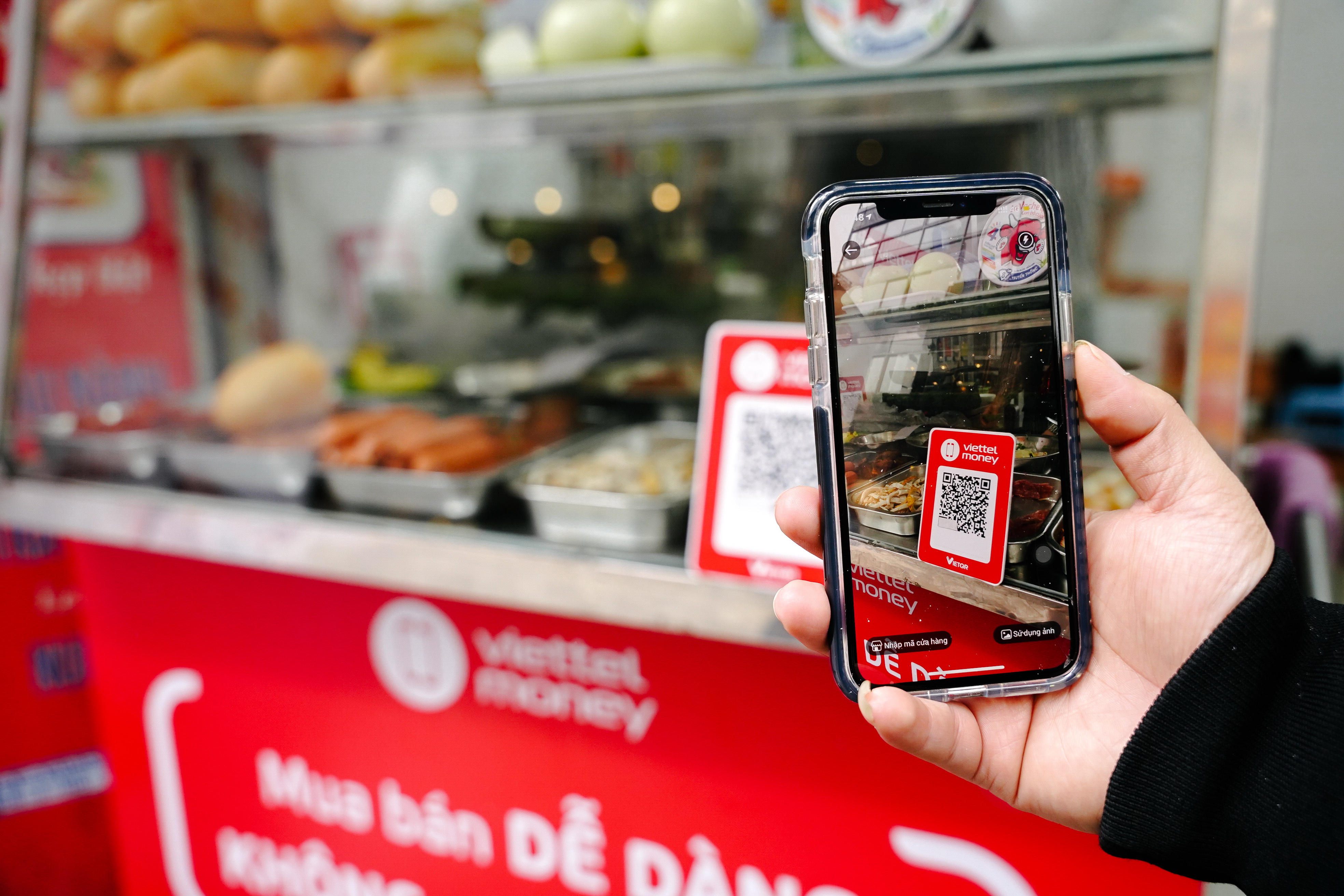 Mobile money và giấc mơ thanh toán không tiền mặt - Ảnh 2. Mobile money và giấc mơ thanh toán không tiền mặt - Ảnh 2.