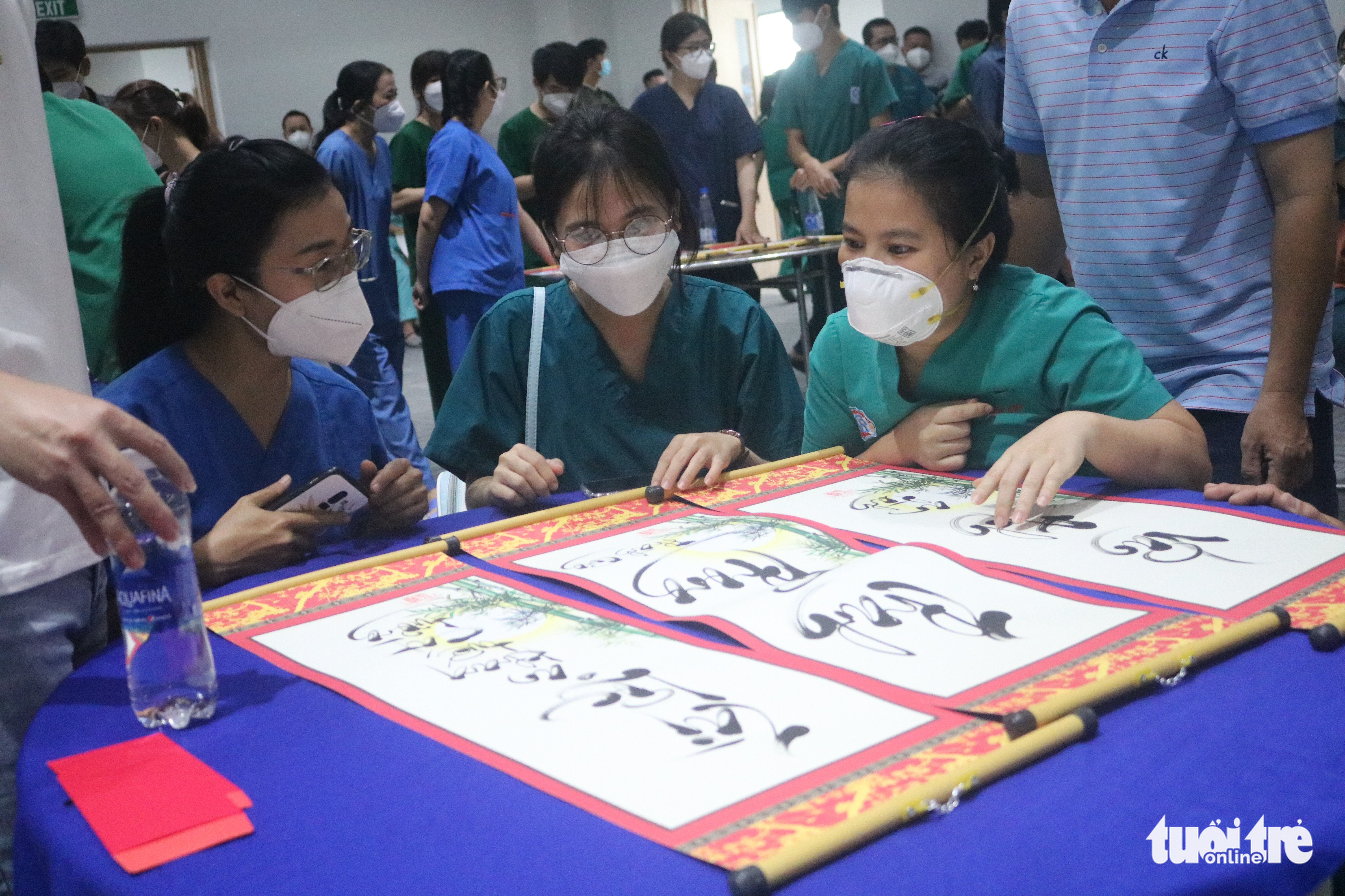 Tết ở Bệnh viện Hồi sức COVID-19: ‘Xa nhà chỉ mong mọi người về nhà’ - Ảnh 2.