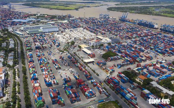 Xem xét miễn, giảm phí hạ tầng cảng biển với hàng quá cảnh đường thủy nội địa - Ảnh 1. Xem xét miễn, giảm phí hạ tầng cảng biển với hàng quá cảnh đường thủy nội địa - Ảnh 1.