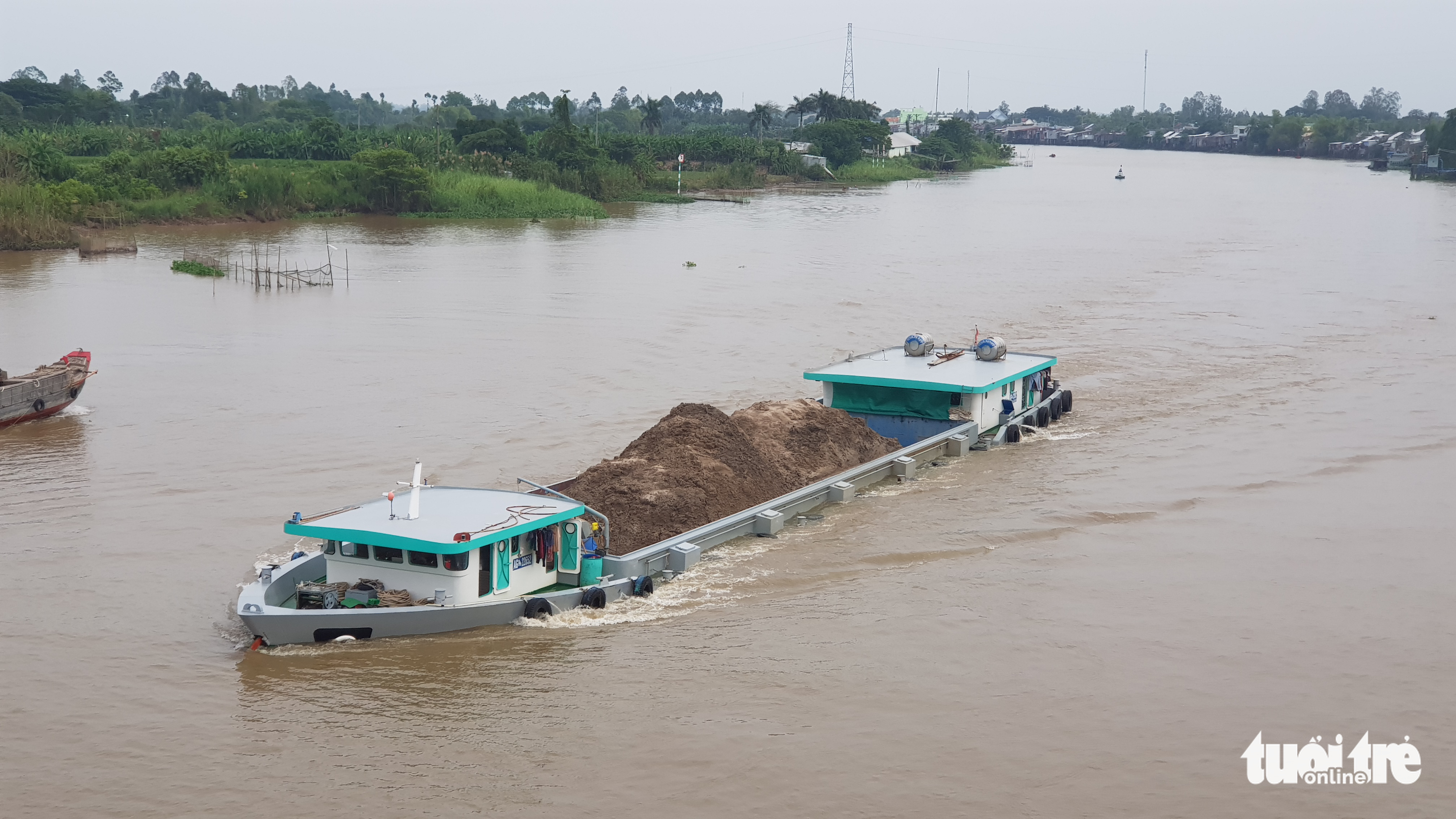 An Giang, Đồng Tháp kêu thiếu hụt nghiêm trọng nguồn cát, cần tìm vật liệu thay thế - Ảnh 2.