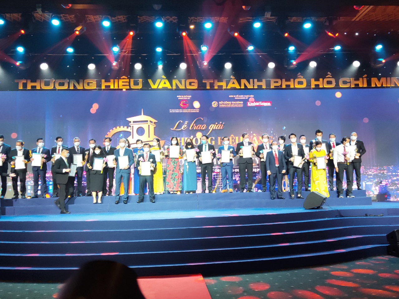 TP.HCM công bố 30 doanh nghiệp đoạt giải Thương hiệu vàng TP.HCM 2021 - Ảnh 2.