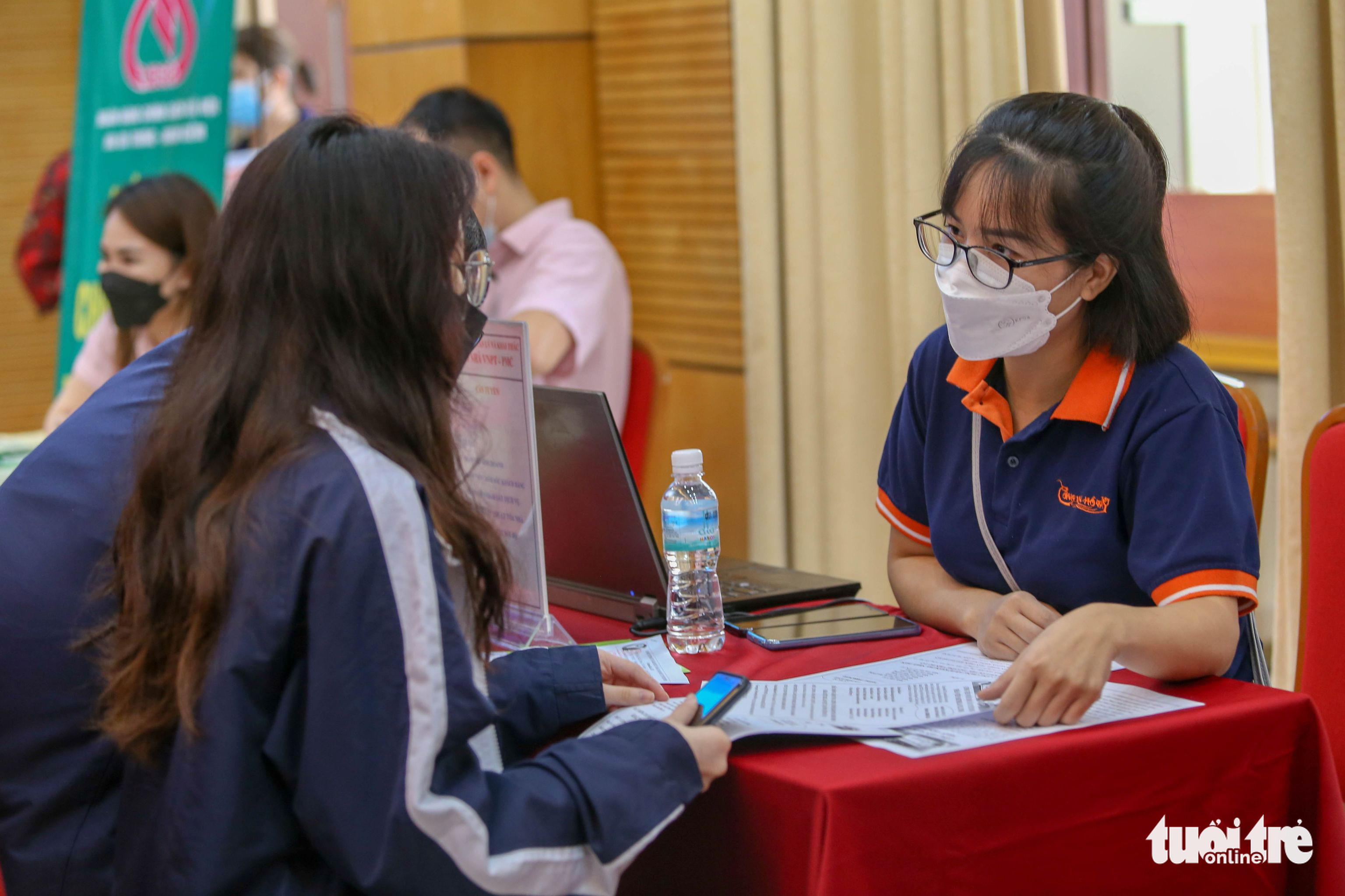 モーニングニュース 10月16日：不動産市場は需給ともに激減、なぜ？  - 写真 2。