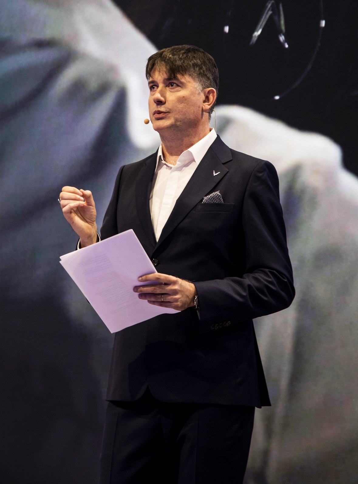 VinFast công bố đặt trụ sở chính tại châu Âu - Ảnh 2. VinFast công bố đặt trụ sở chính tại châu Âu - Ảnh 2.